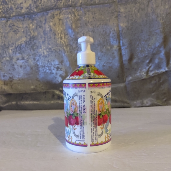 Home and Body  Pomegranate Hand Soap  21.5 oz. NEW - Picture 3 of 6